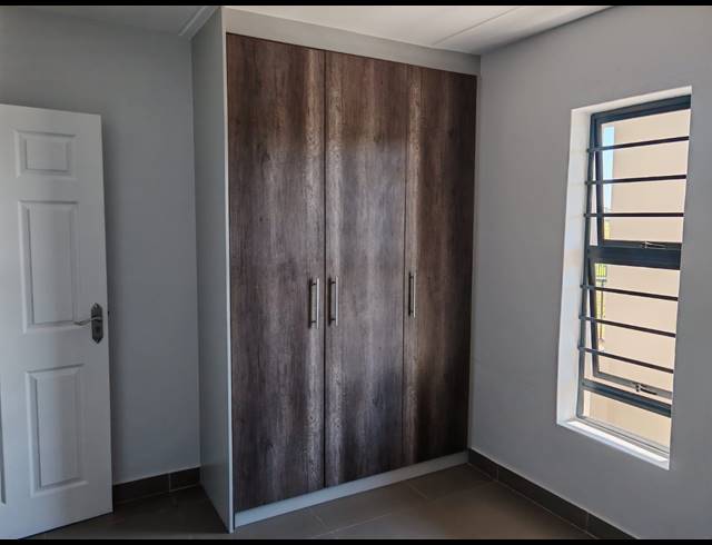 2 BEDROOM APARTMENT TO LET IN PARKLANDS NORTH
